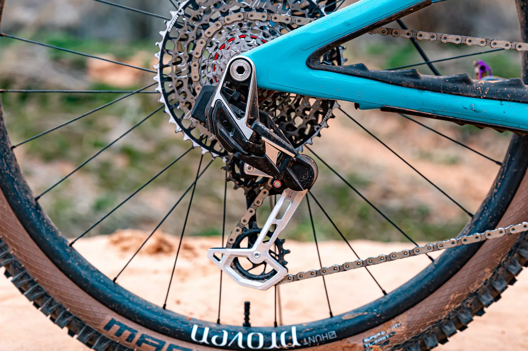 SRAM Verkäufe -SRAM Verkäufe 1